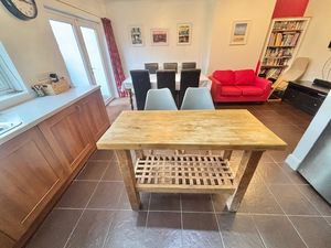 Photo 32- click for photo gallery